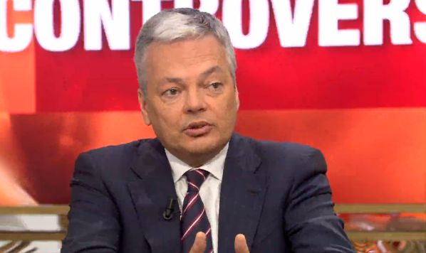 Voir la vidéo 'Débat Controverse du 16/10/11 sur RTL TVI : « Quelle coalition pour le futur gouvernement ? »' (dans une nouvelle fenêtre)