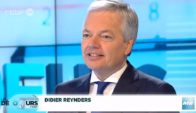 Voir la vidéo 'Interview dans Les Décodeurs (RTBF) le 13/3/16: ajustement budgétaire et politique migratoire' (dans une nouvelle fenêtre)